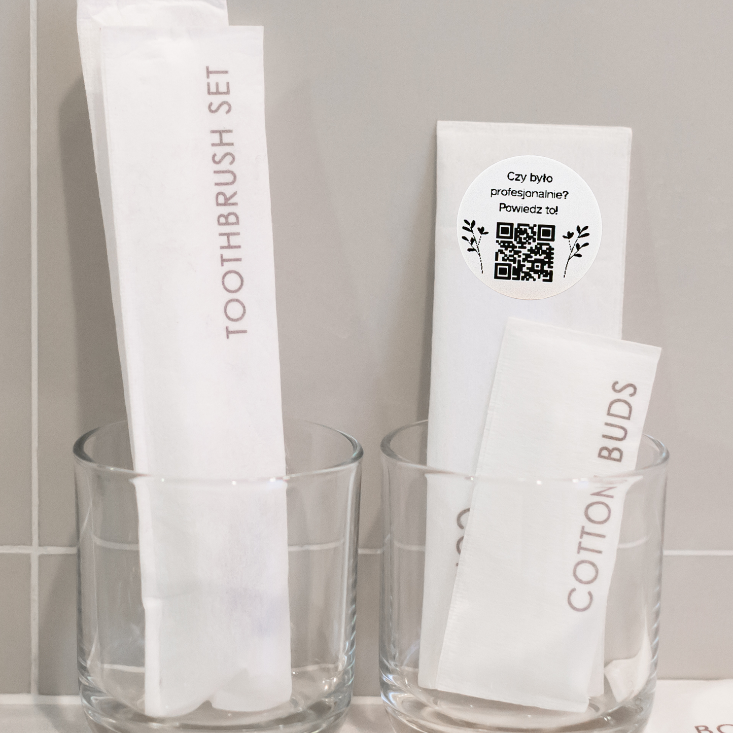 Naklejka QR do opinii Google więcej recenzji salon beauty SPA 3cm zestaw 468szt