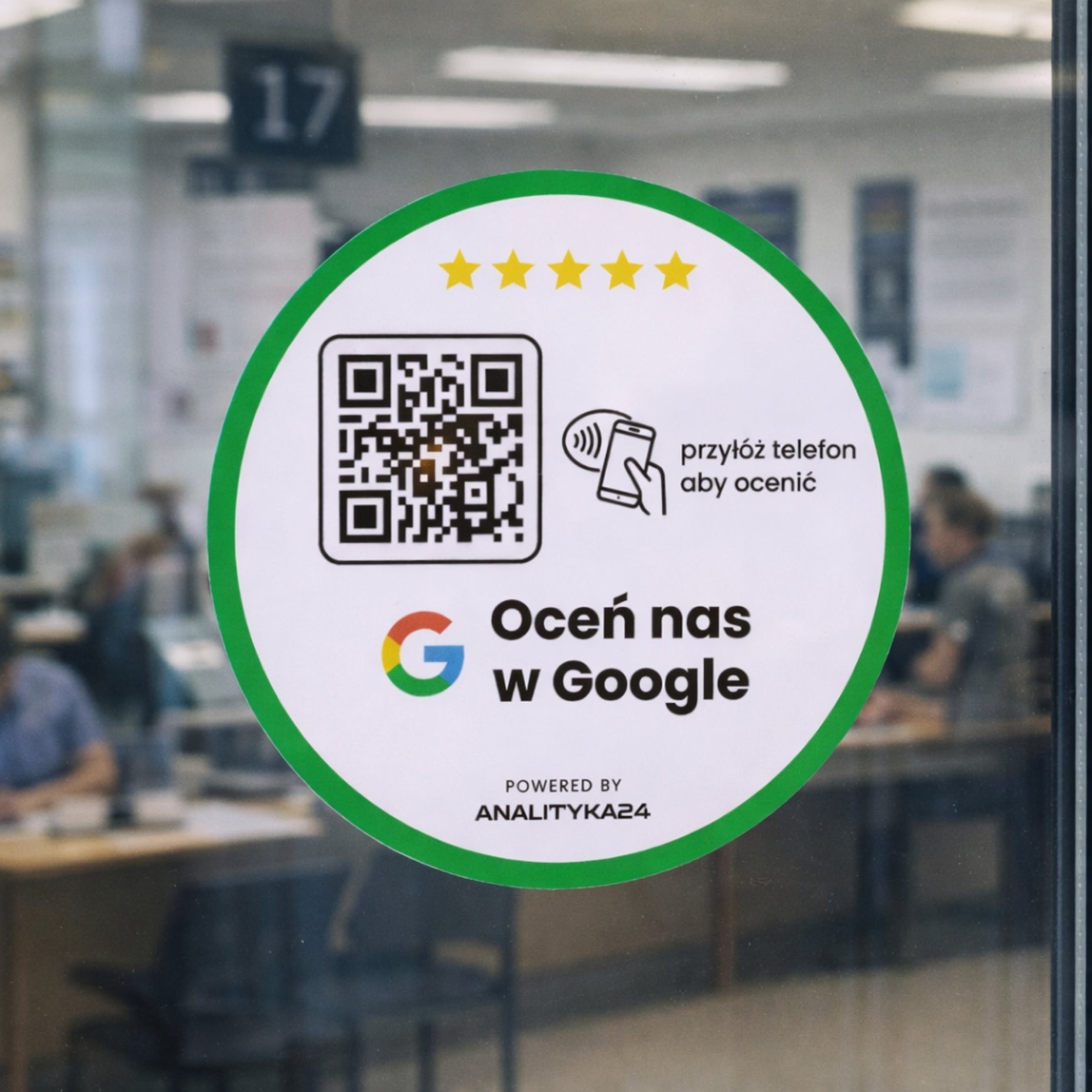 Naklejka laminowana NFC/Qr w urzędzie 