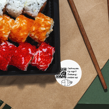 Naklejka QR opinie Google „Zachwyciło Cię nigiri?” sushi restauracja 3cm zestaw 468szt