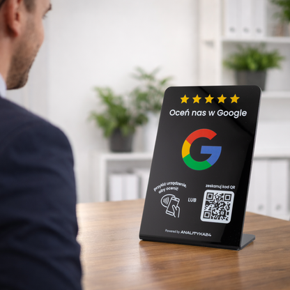 czarny stojak nfc w biurze