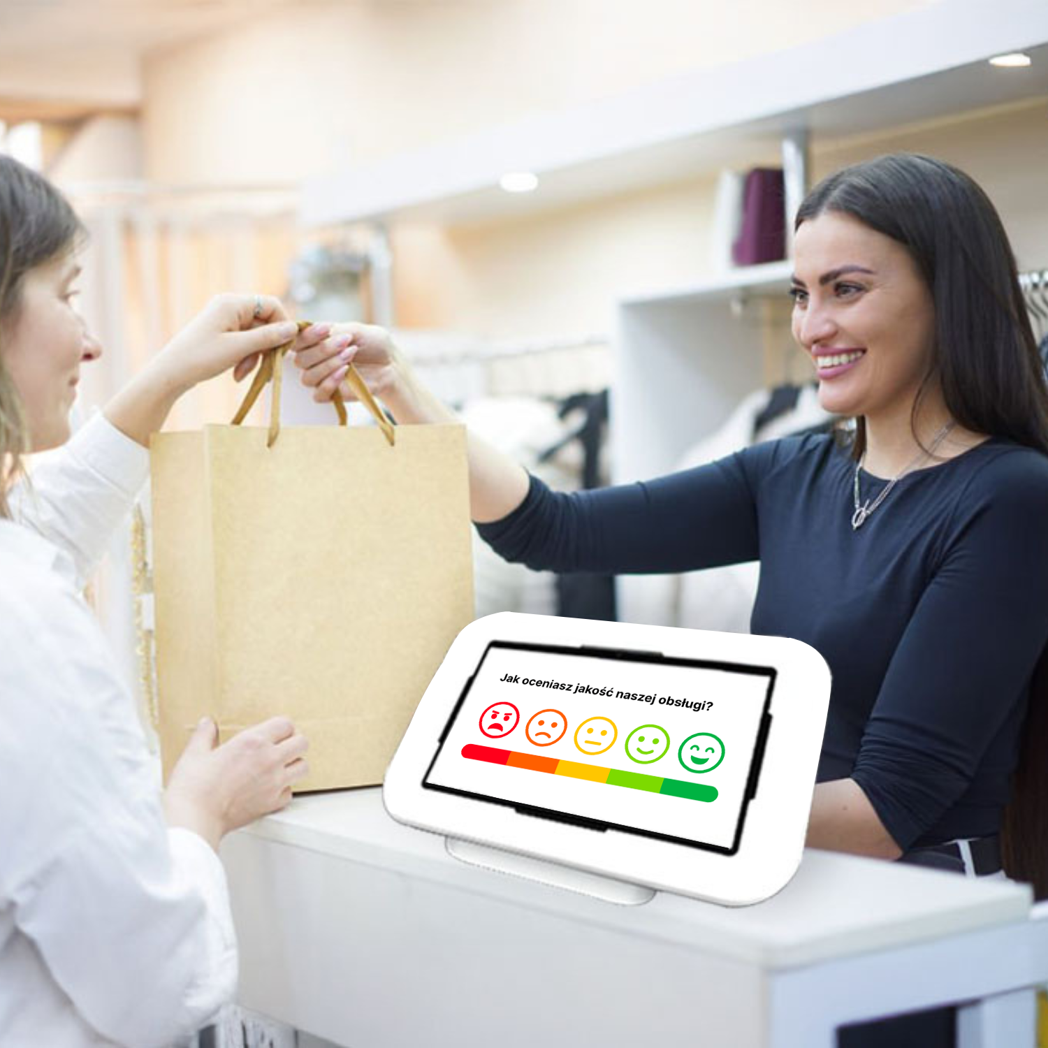 Inteligentny kiosk w sklepie do zbierania opinii klientów