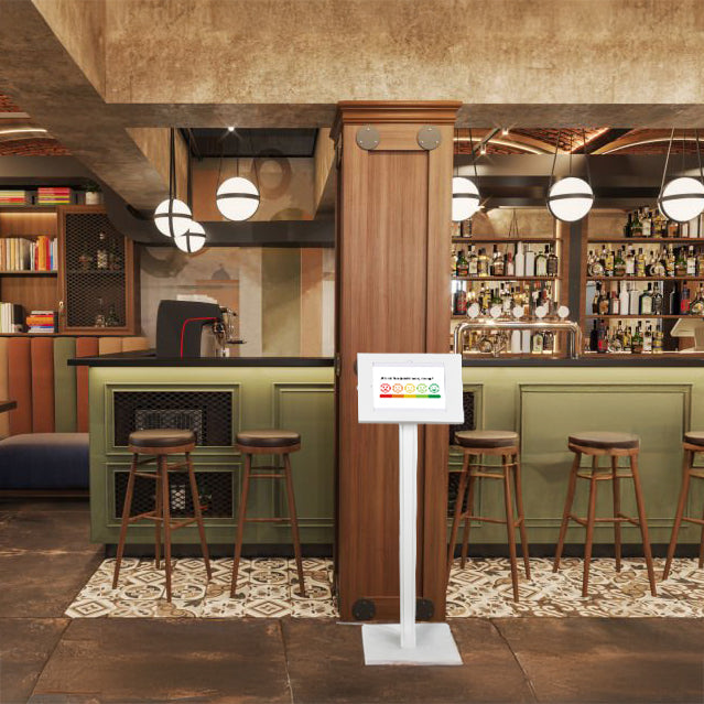 Kiosk monitorujący opinie google i satysfakcję klientów