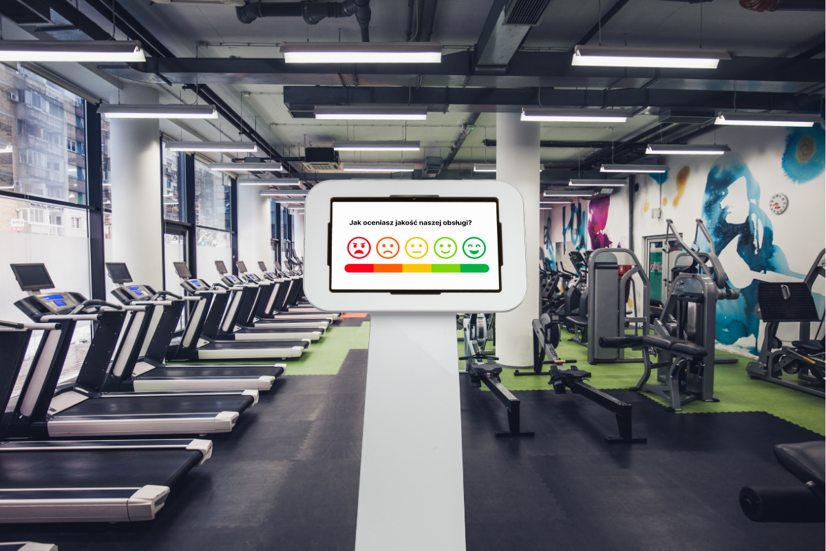 Kiosk do badania satysfakcji w siłowni