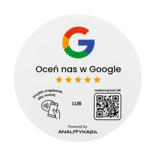 biała naklejka nfc na białym tłe