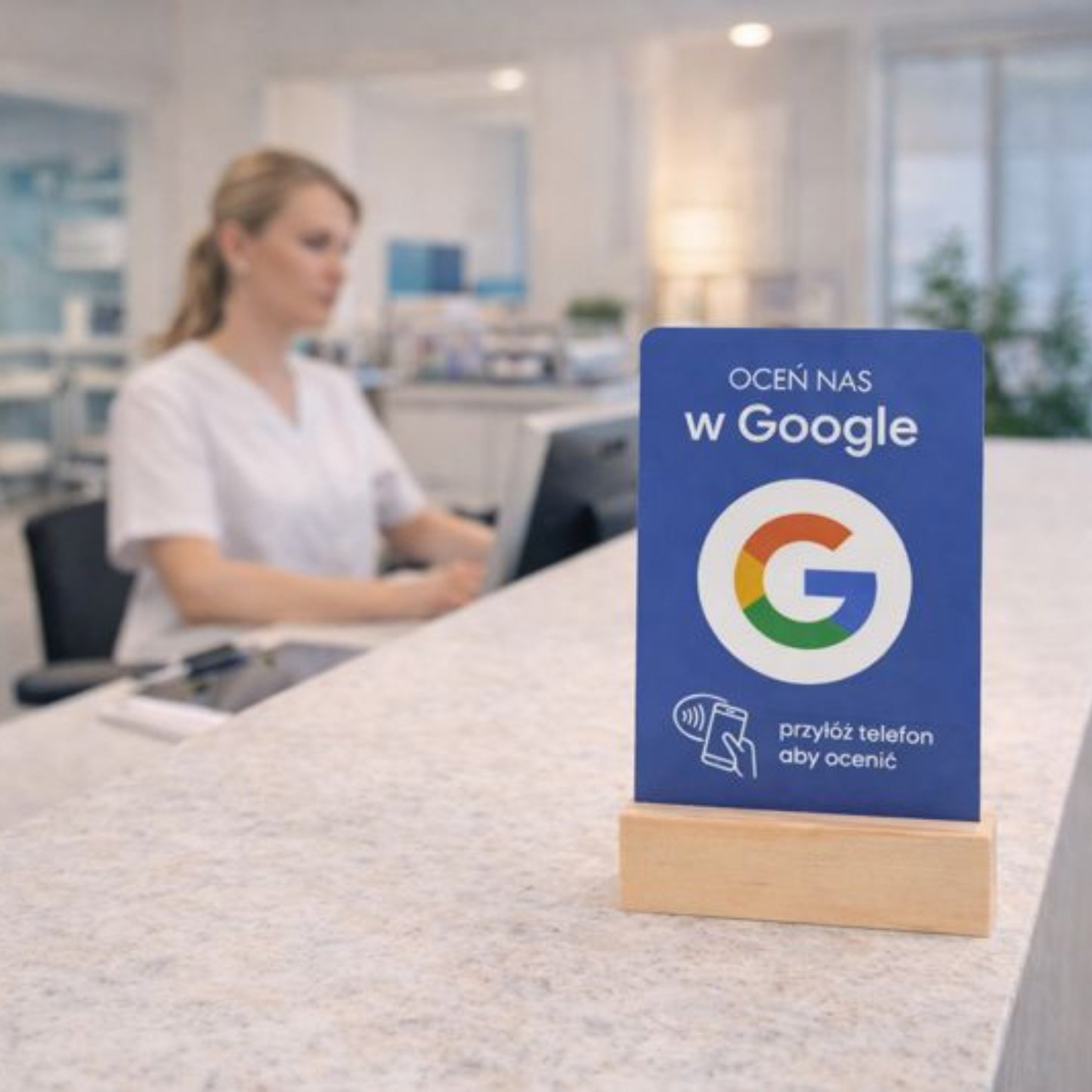 niebieska karta do zbierania opinii Google w przychodni