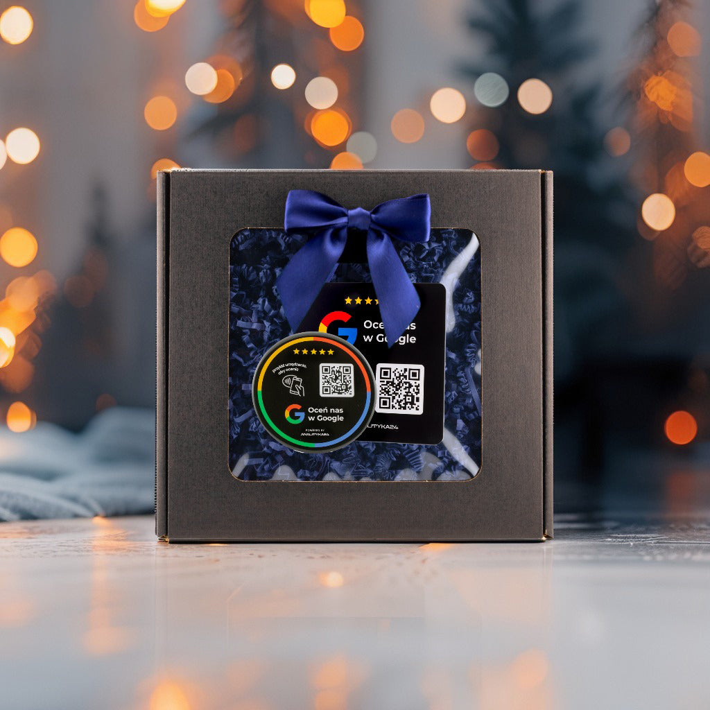 preznet z naklejką 3D i tabliczką w świątecznym stylu