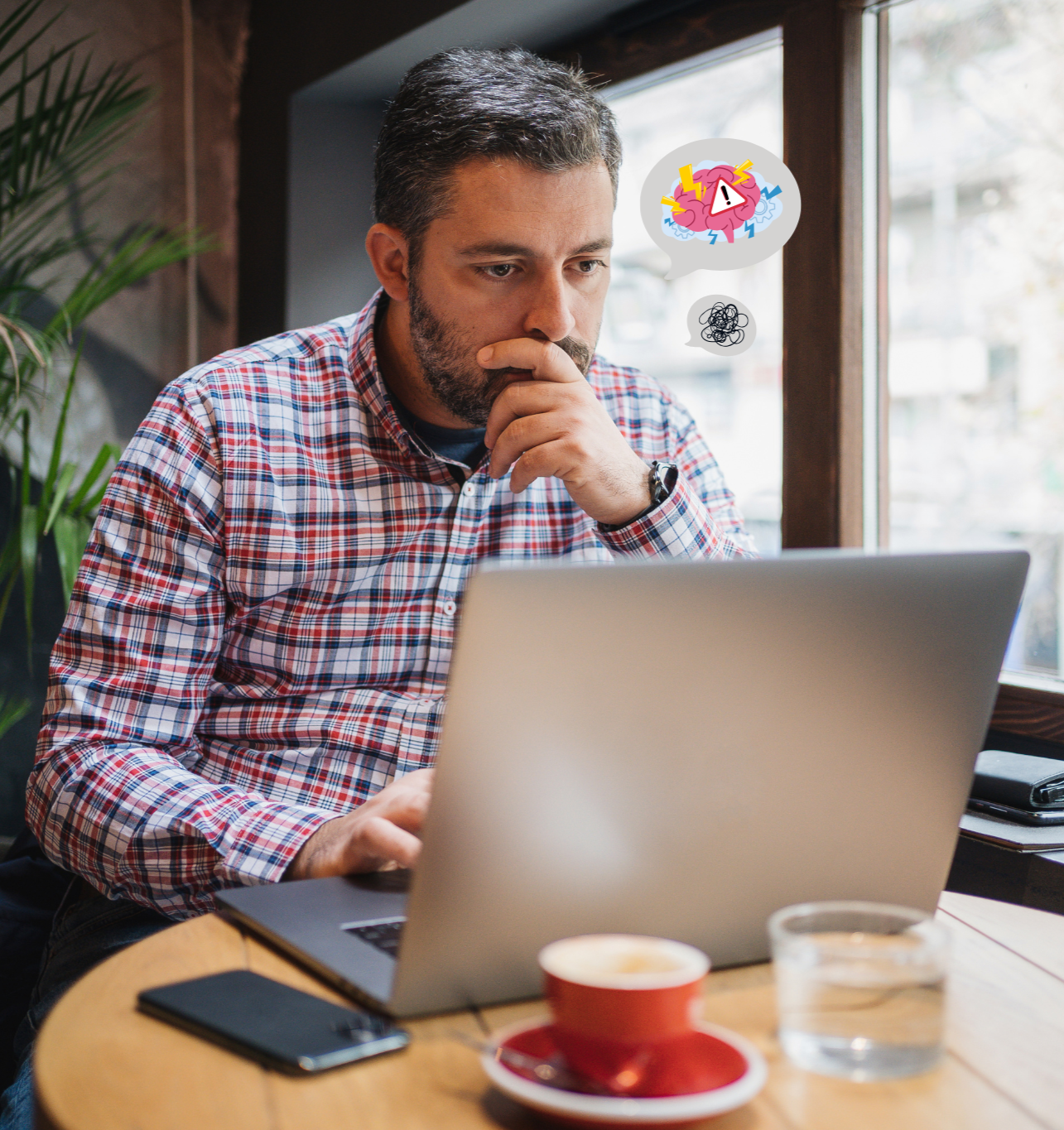 Zaniepokojony agent nieruchomości  - skutki braku opinii klientów w internecie i wpływ na sprzedaż mieszkań i domów